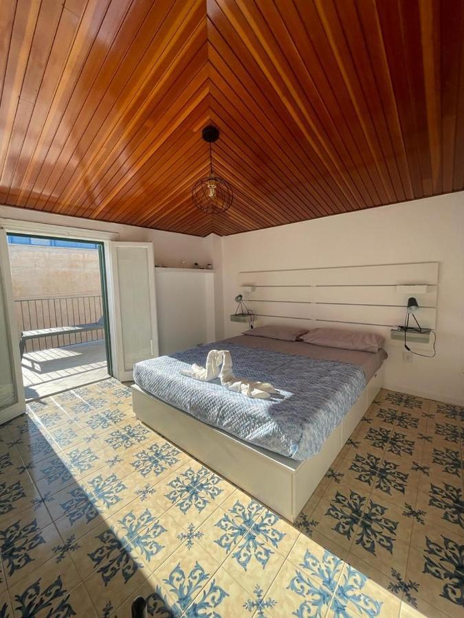 The White Sail - Mondello Apartment With Terrace - Casa Di Vincenzo E Andrea Luaran gambar
