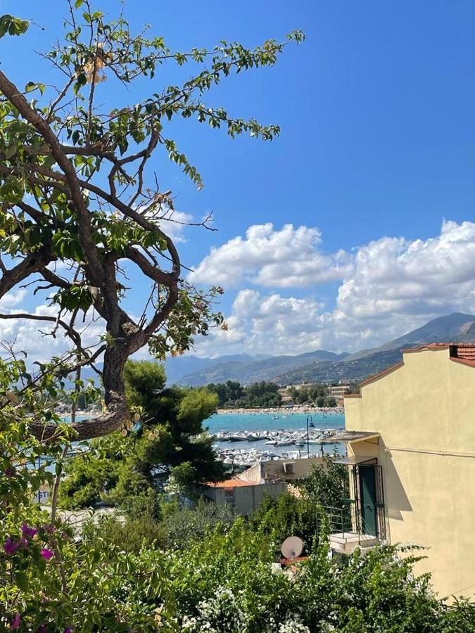 The White Sail - Mondello Apartment With Terrace - Casa Di Vincenzo E Andrea Luaran gambar